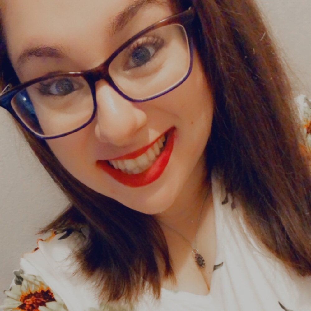 Meet your Posher, Amanda